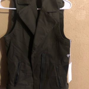 Vest military Green level 99